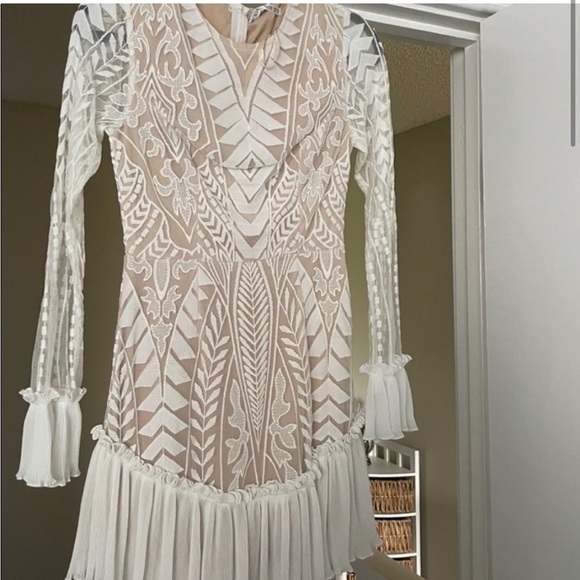 SOLD Saints & secrets white lace boho mini dress - Picture 5 of 5